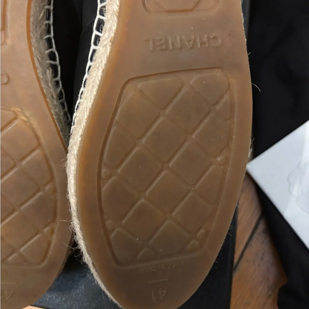 Authentic Lambskin CC Espadrilles 41 Black - Picture 12 of 13